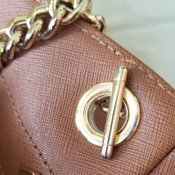 Michael Kors - "Jet Set" Saffiano Leather Shoulder Bag - Picture 8 of 11